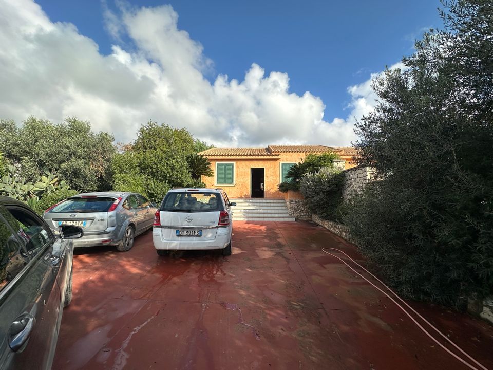 Byhus i Modica, Ragusa - foto 2