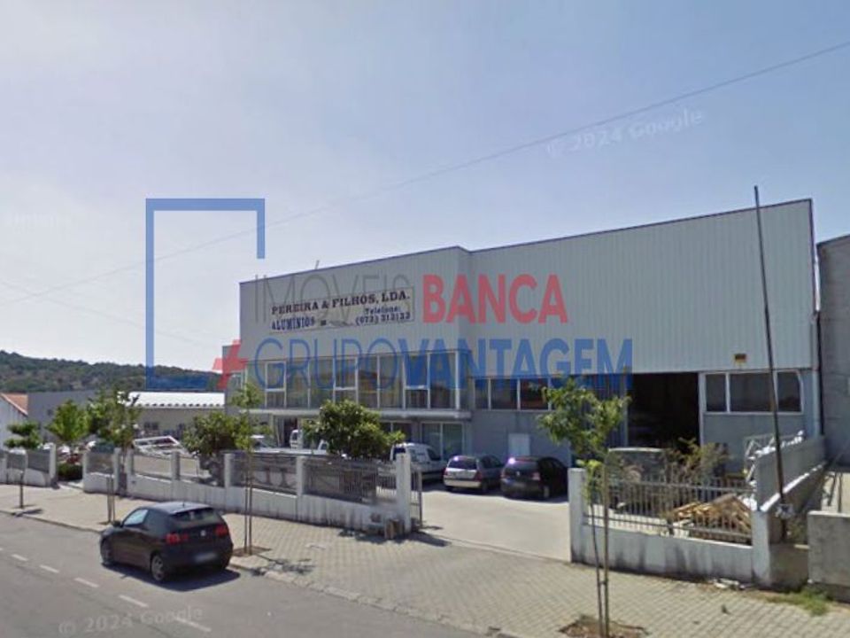 Erhvervsejendom i Braganca, Braganca - foto 1
