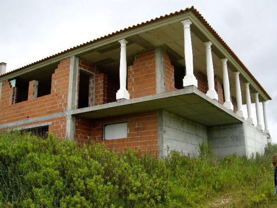 Helårsgrund i Caldas da Rainha, Leiria - foto 1