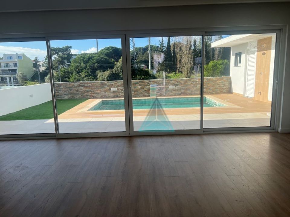 Byhus i Laranjeiro, Setubal - foto 2