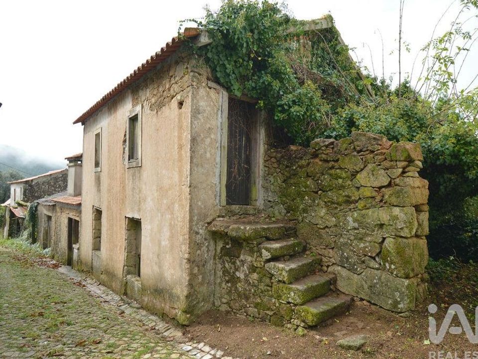 Casa de cidade em Penela, Coimbra - foto 2