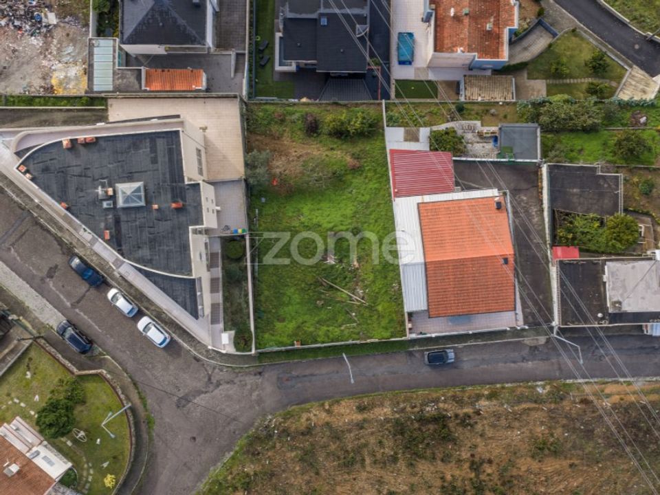 Terra a Pedroso, Porto - foto 1