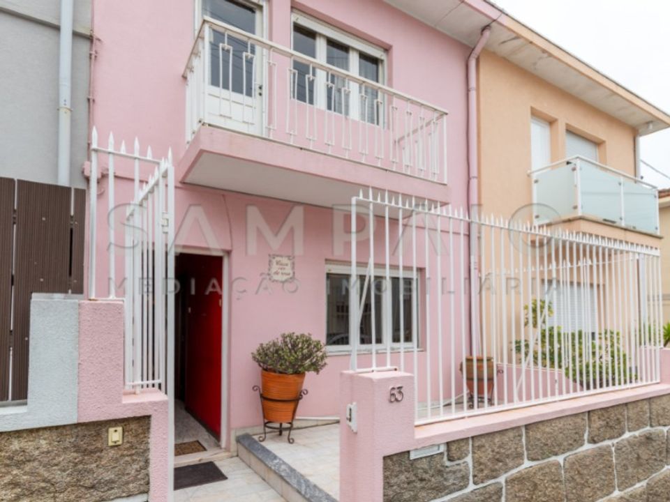 Villa i Rio Tinto, Porto - foto 1