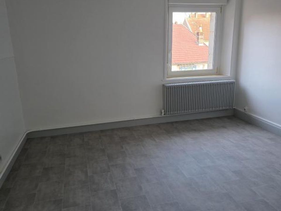 Lejlighed i Vesoul, Haute-Saone - foto 2