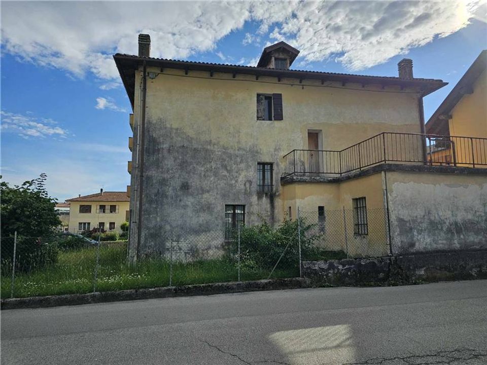 Villa en Belluno, Belluno - foto 3
