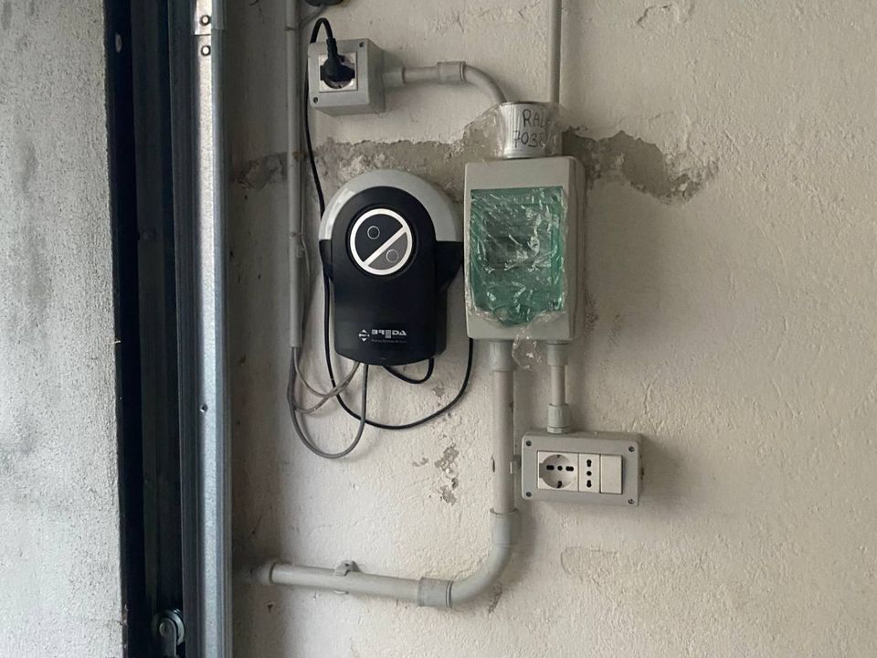 Parkeringsplass i Canelli, Asti - bilde 3