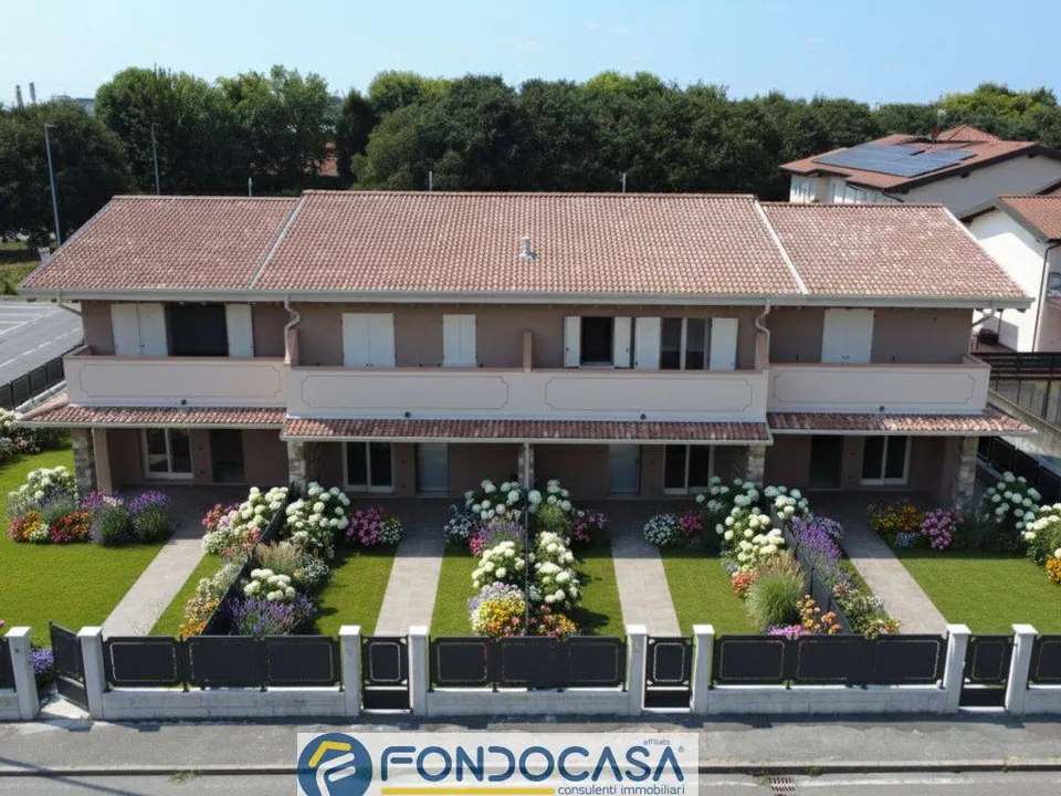 Rækkehus i Ospitaletto, Brescia - foto 1