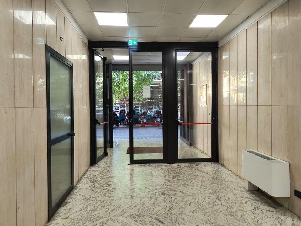 Erhvervsejendom i Rome, Rome - foto 3