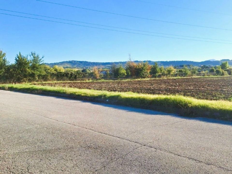 Helårsgrund i Monte Roberto, Ancona - foto 3