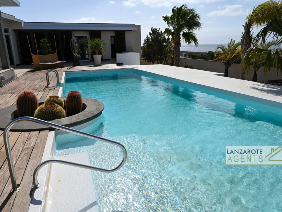 Villa a Puerto Calero, Lanzarote - foto 1