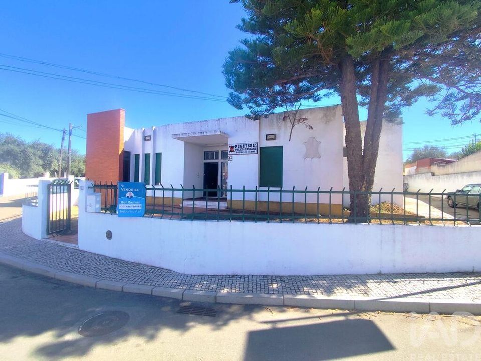 Erhvervsejendom i Elvas, Portalegre - foto 1