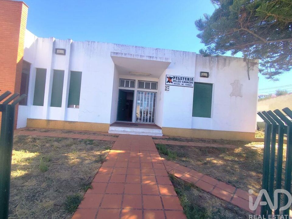 Erhvervsejendom i Elvas, Portalegre - foto 2