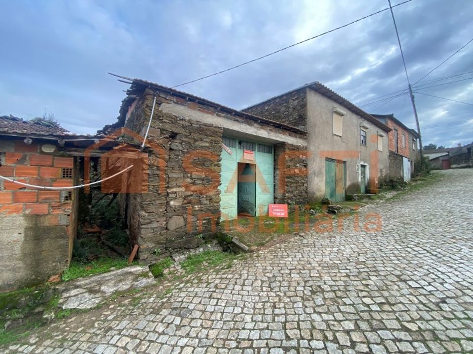 Erhvervsejendom i Macedo de Cavaleiros, Braganca - foto 3