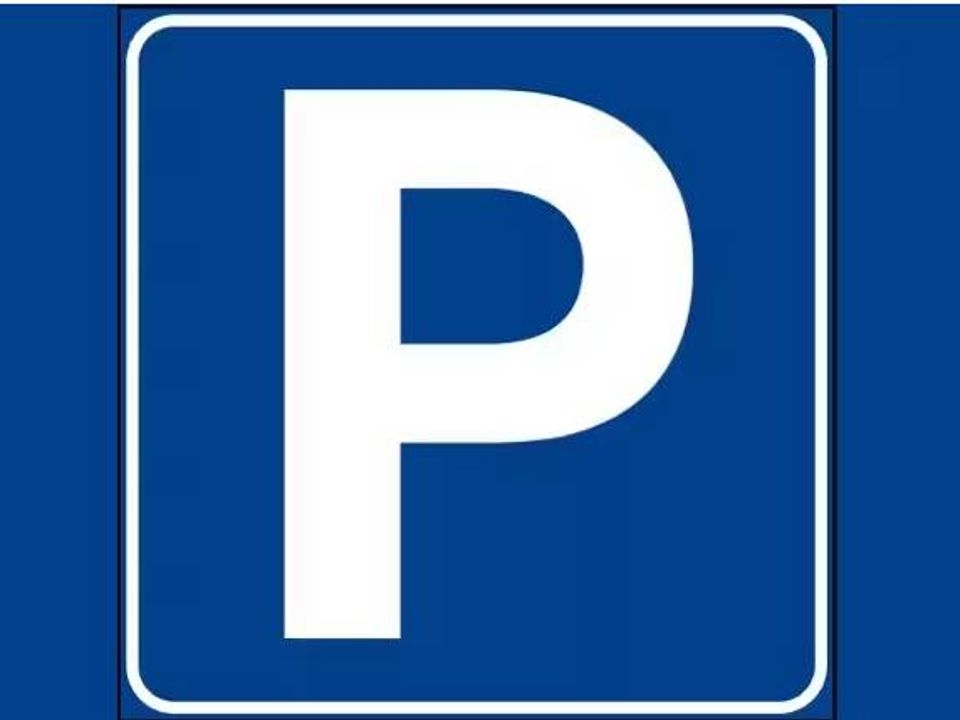 Parkeerruimte in San Benedetto Del Tronto, Ascoli Piceno - foto 2