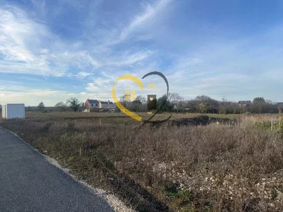 Helårsgrund i Chateaudun, Eure-et-Loir - foto 1