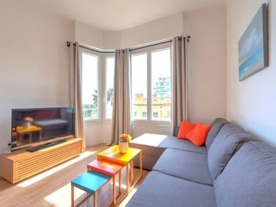 Apartment in Nice, Alpes-Maritimes - photo 1