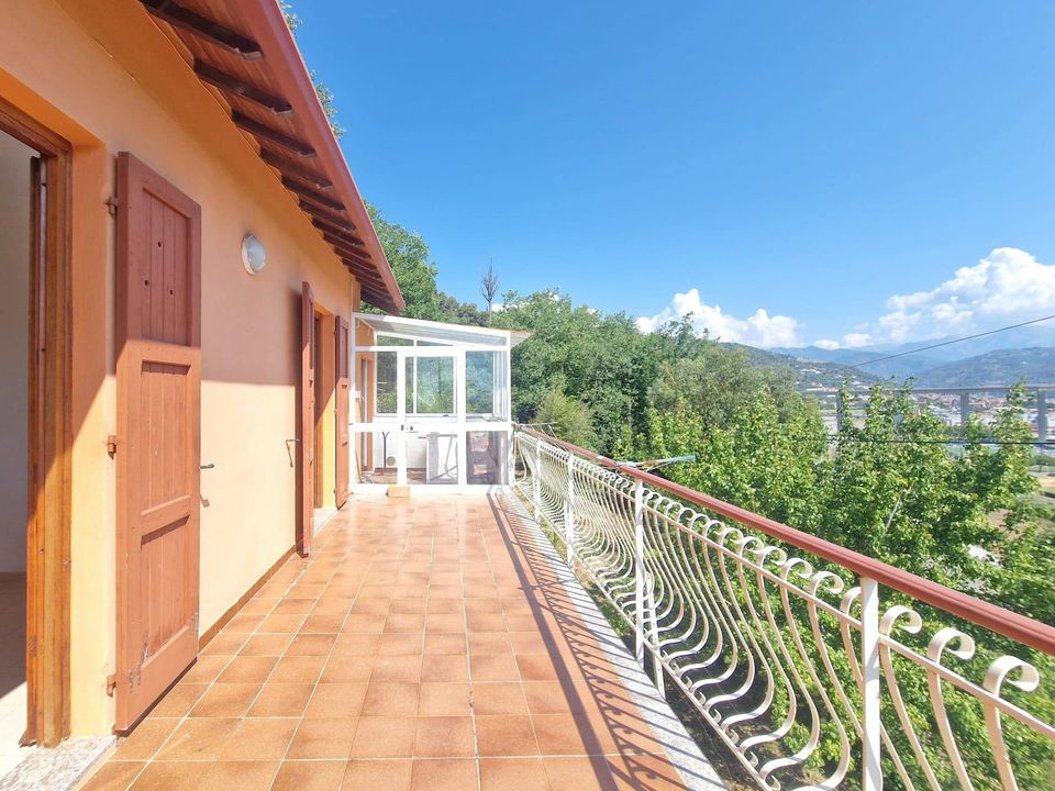 Villa in Camporosso, Imperia - foto 1