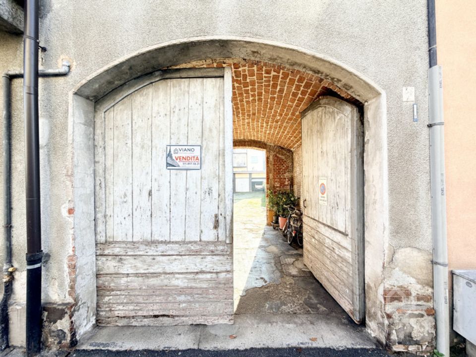 Garage i Chivasso, Turin - foto 4