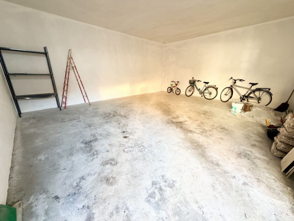 Garage i Chivasso, Turin - foto 2