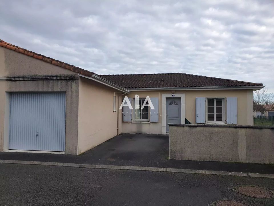 Villa i Ruffec, Charente - foto 1