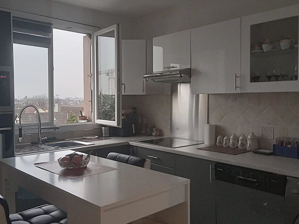 Lejlighed i Blanc-Mesnil, Seine-Saint-Denis - foto 1