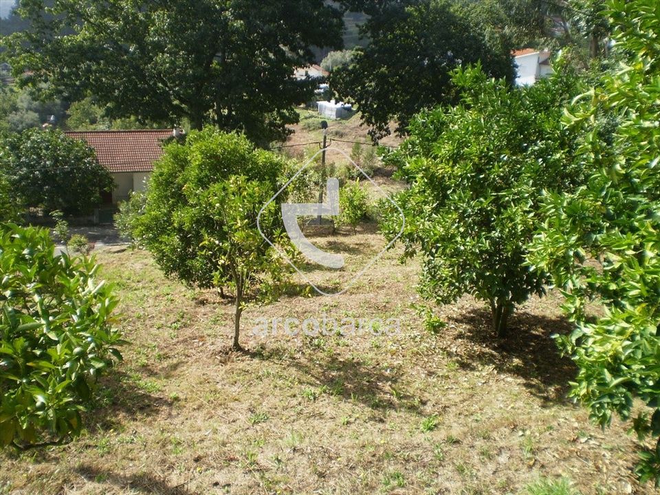 Helårsgrund i Arcos de Valdevez, Viana do Castelo - foto 2