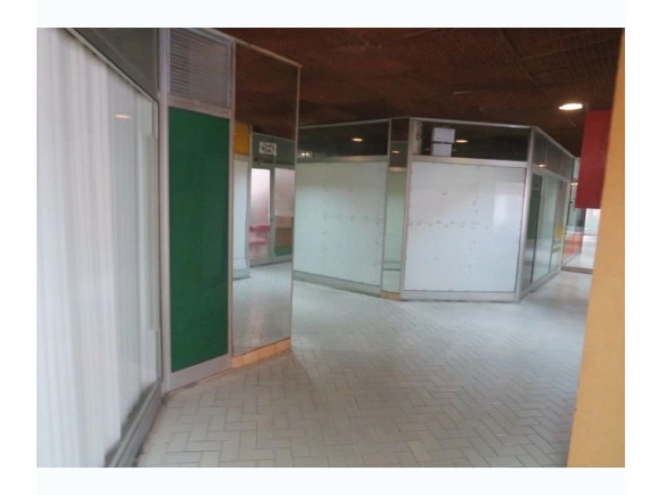 Erhvervsejendom i Barreiro, Setubal - foto 5