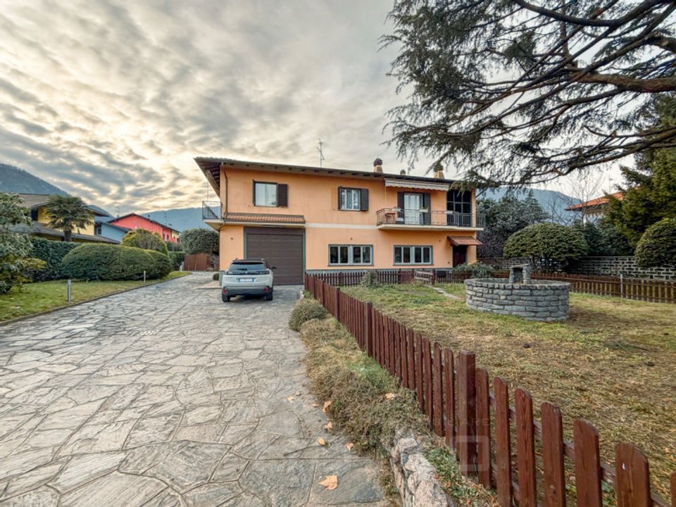 Villa i Gravellona Toce, Verbano Cusio Ossola - foto 1