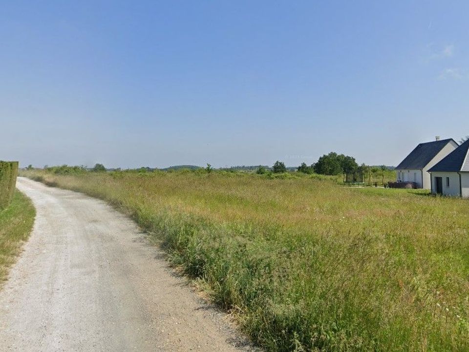 Helårsgrund i Saint-Paterne-Racan, Indre-et-Loire - foto 2