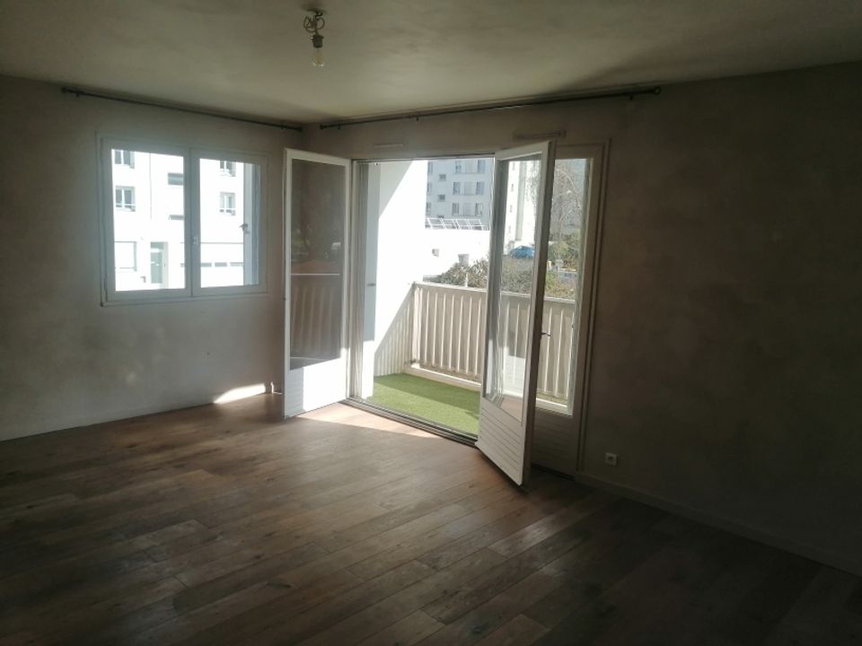 Lejlighed i Saint-Sebastien-sur-Loire, Loire-Atlantique - foto 1