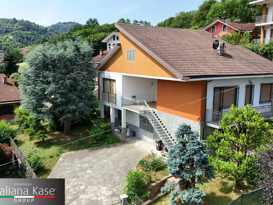 Villa a Castiglione Torinese, Turin - foto 1
