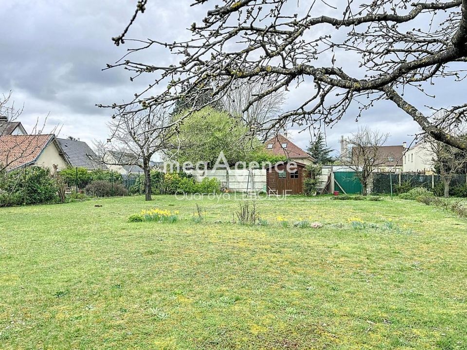 Helårsgrund i Porcheville, Yvelines - foto 1