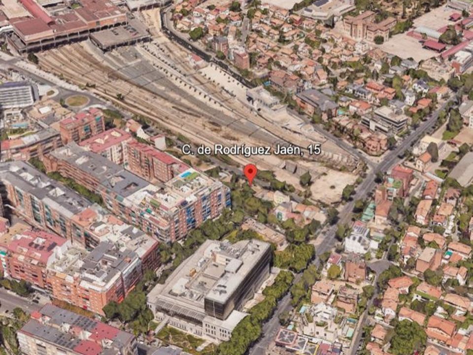 Helårsgrund i Madrid, Madrid - foto 1