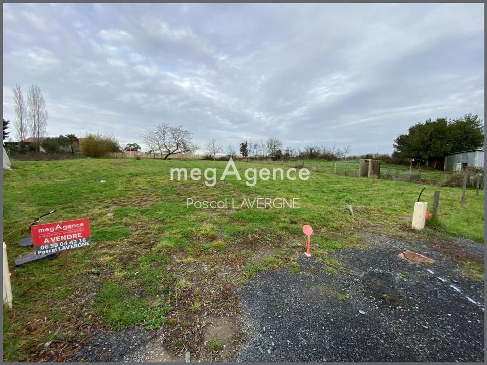 Grond in Saint-Hilaire-de-Riez, Vendee - foto 1