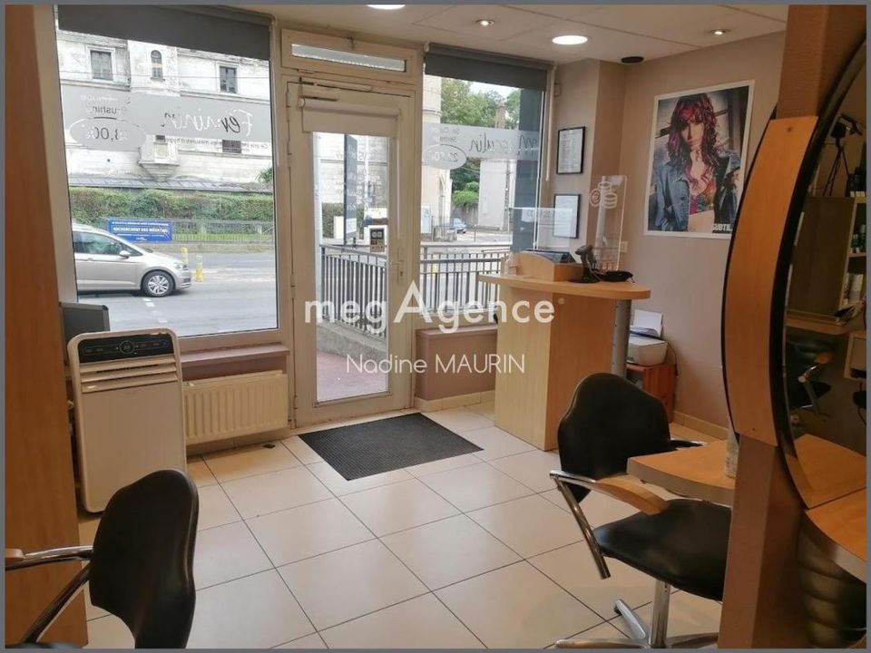 Erhvervsejendom i Juvisy-sur-Orge, Essonne - foto 1