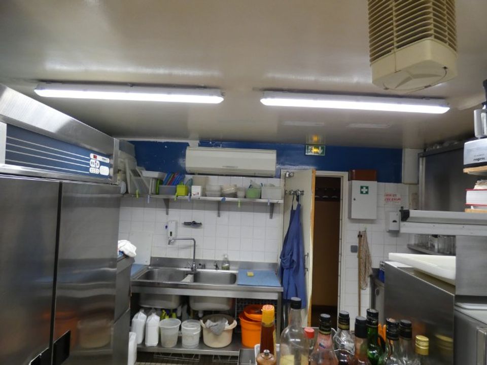 Erhvervsejendom i Alencon, Orne - foto 5