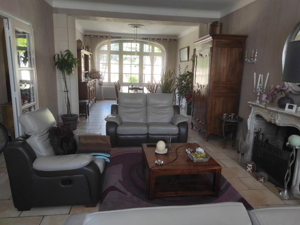 Villa i Saint-Jean-d'Angely, Charente-Maritime - foto 4