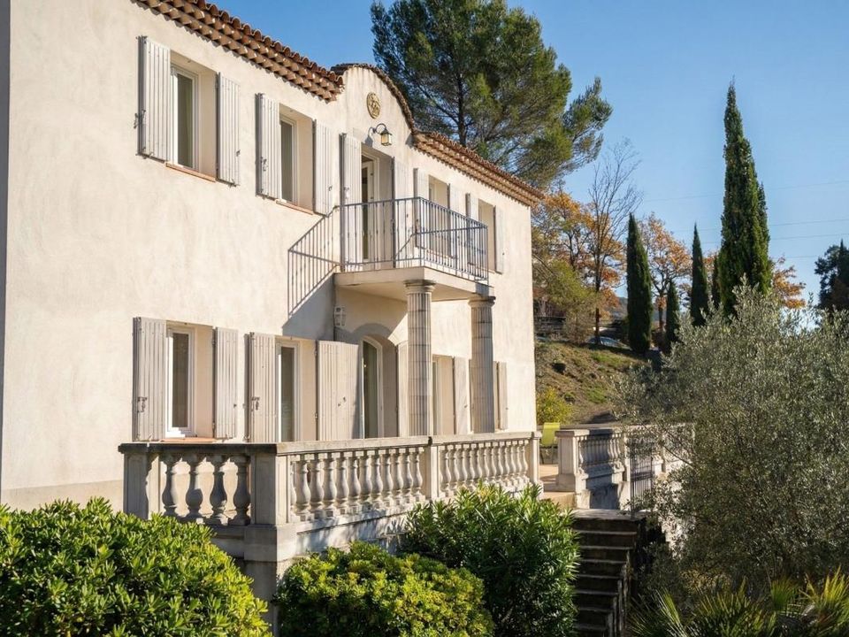 Landejendom i Manosque, Alpes-de-Haute-Provence - foto 1