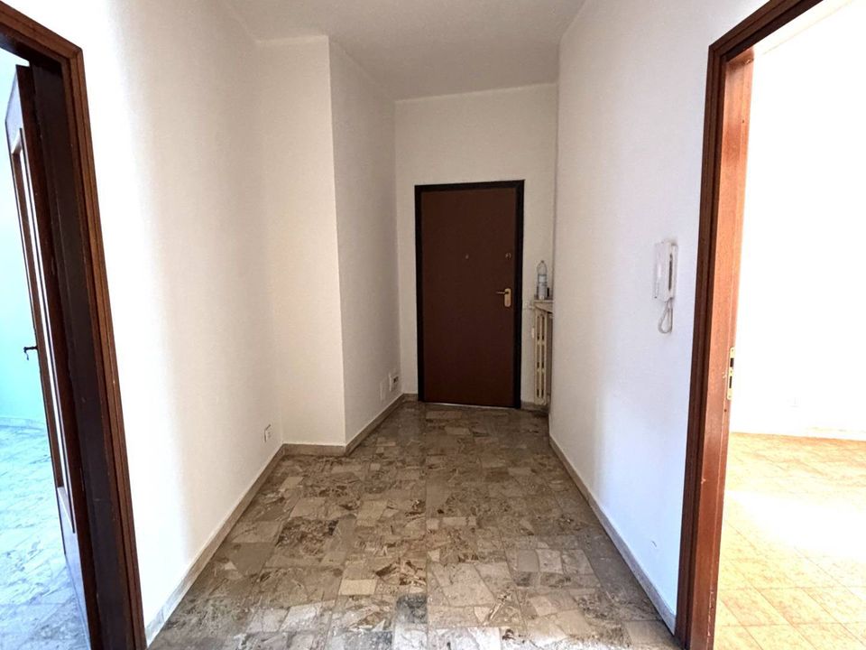Lejlighed i Vercelli, Vercelli - foto 4