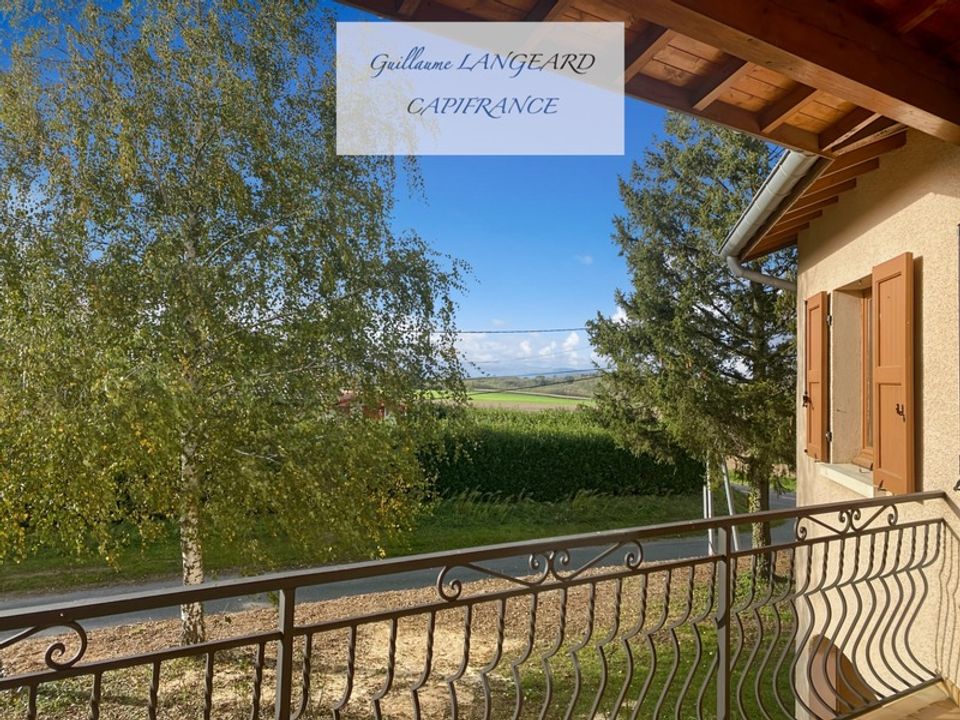 Villa a Dompierre-sur-Chalaronne, Ain - foto 1