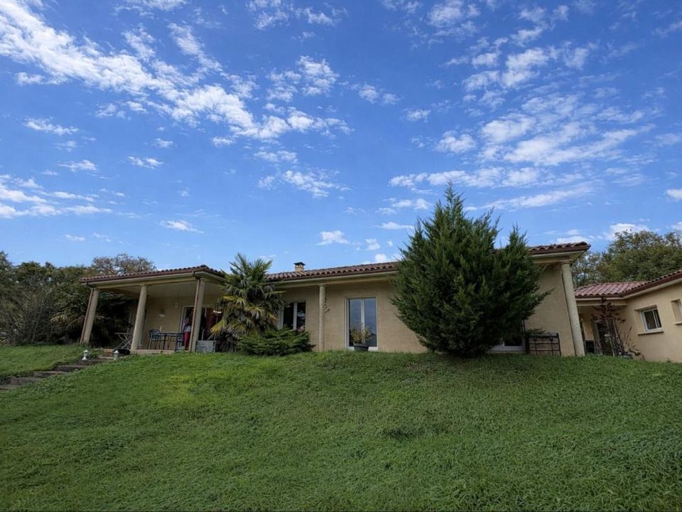 Villa i Lissac-et-Mouret, Lot - foto 1