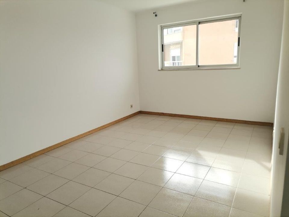 Lejlighed i Amadora, Lisbon - foto 5