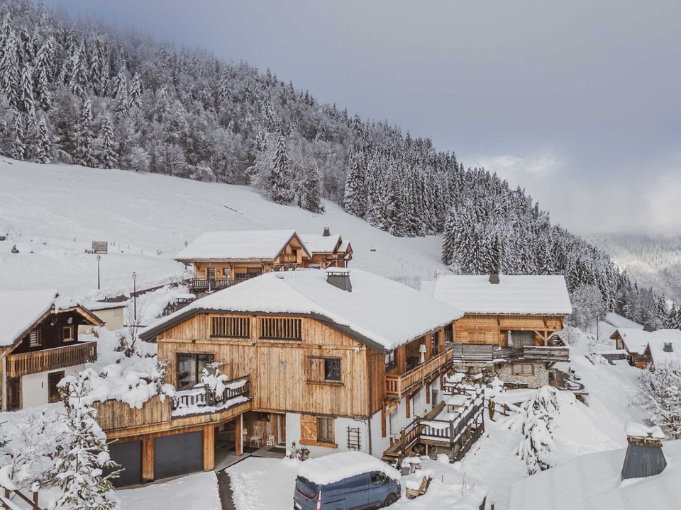 Villa i La Cote-d'Arbroz, Haute-Savoie - foto 1