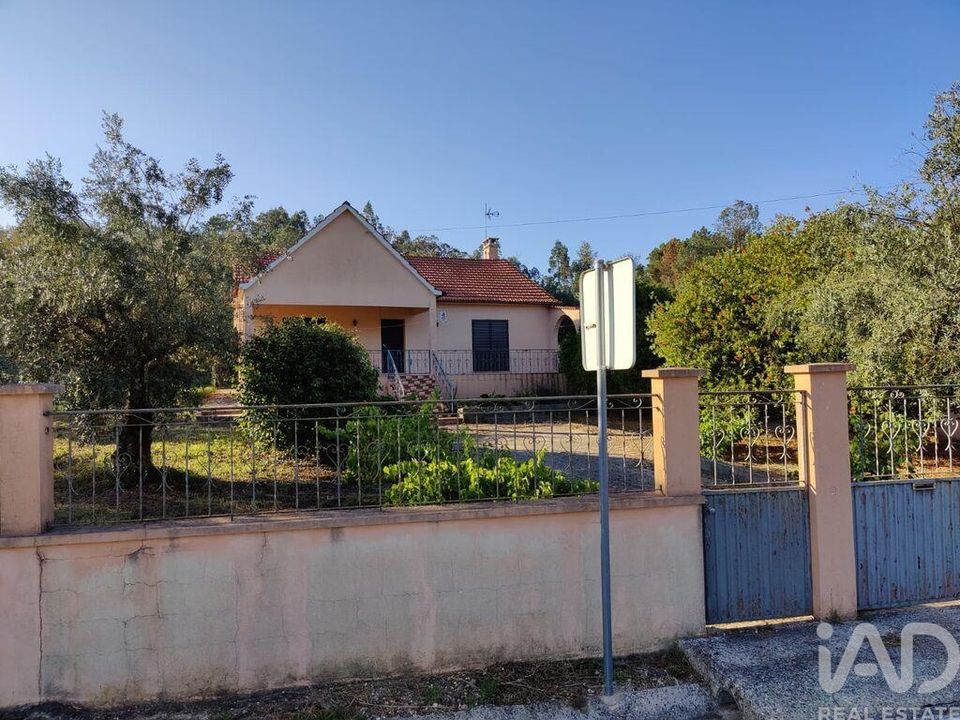 Casa de pueblo en Pombal, Leiria - foto 1