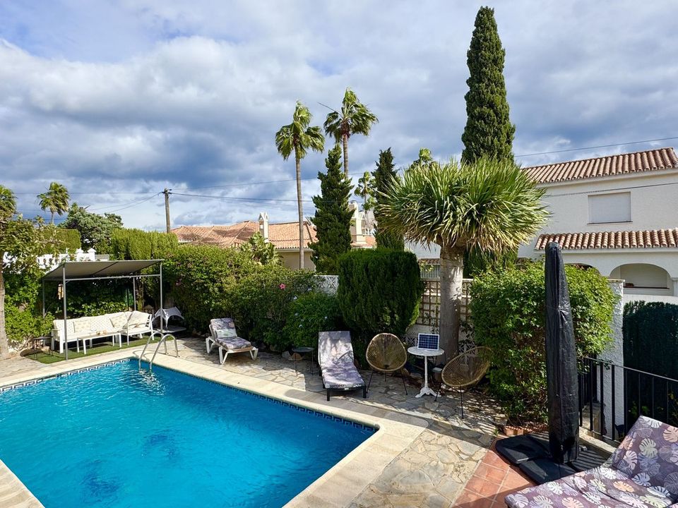 Villa i La Duquesa, Malaga - foto 1