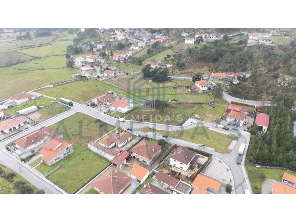 Helårsgrund i Vila Pouca de Aguiar, Vila Real - foto 3
