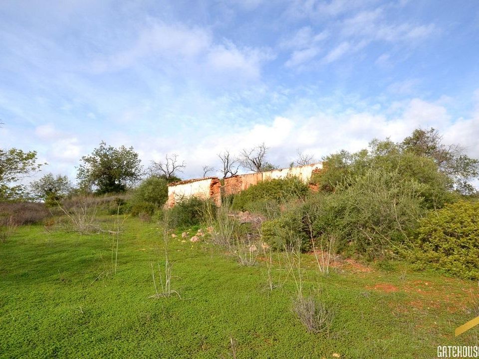 Helårsgrund i Boliqueime, Faro - foto 1
