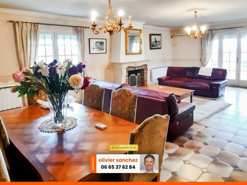 Villa i Volvic, Puy-de-Dome - foto 1
