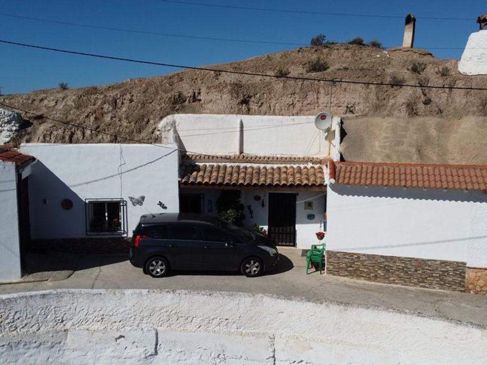 Casa de caverna em Bacor, Granada - foto 1