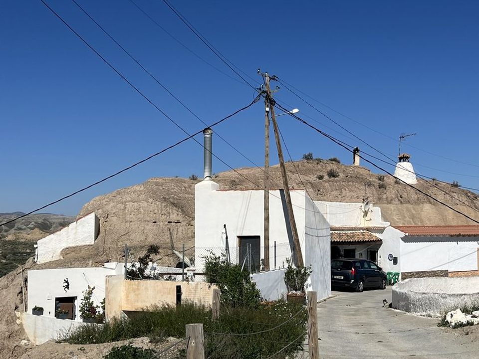 Casa de caverna em Bacor, Granada - foto 2